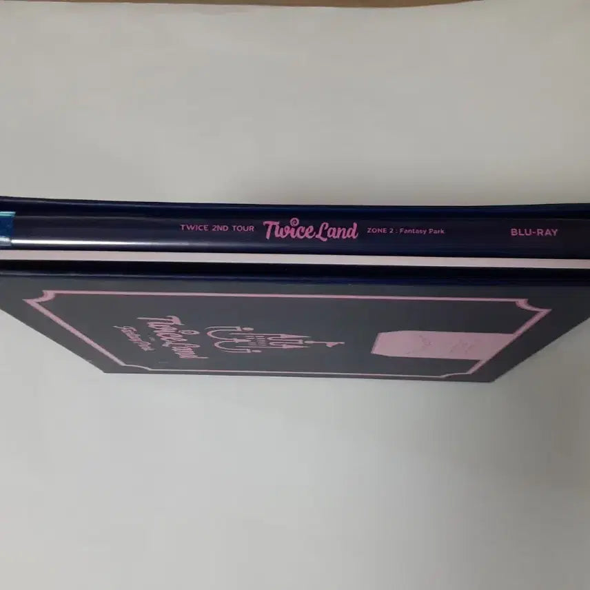 [BUNJANG] TWICE 2nd TOUR TWICELAND ZONE 2 Blu-ray / 트와이스 콘서트 블루레이 (2018)