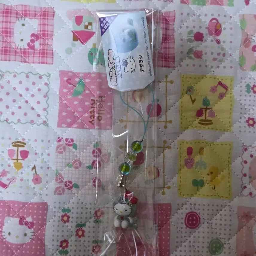[BUNJANG] Vintage Hello Kitty Ringed Seal Strap / 고전 헬로키티 스트랩(물범)