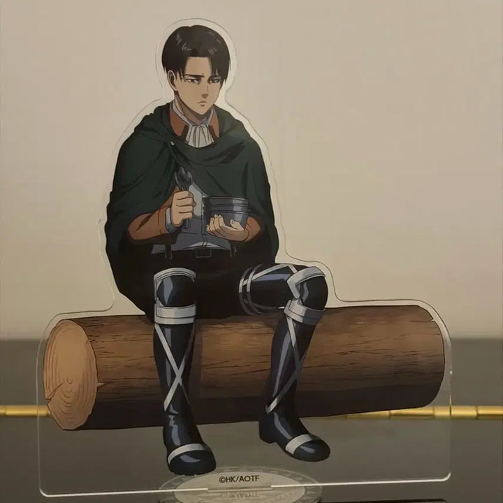 [BUNJANG] Levi Ackerman Acrylic Standee Attack on Titan / 리바이 아크릴 판매합니다!