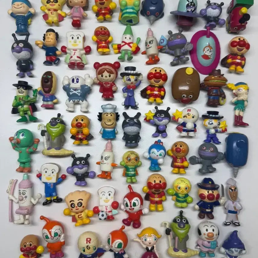 [BUNJANG] Anpanman &amp; Miffy Mini Figure Bundle Set / 호빵맨 미피 미니 피규어 일괄 세트 처분 급처 할인