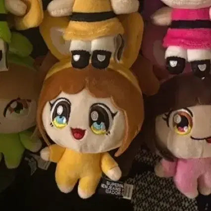 [BUNJANG] NewJeans Murakami Keychain Set / 뉴진스 슈퍼네츄럴 무라카미 키링 양도