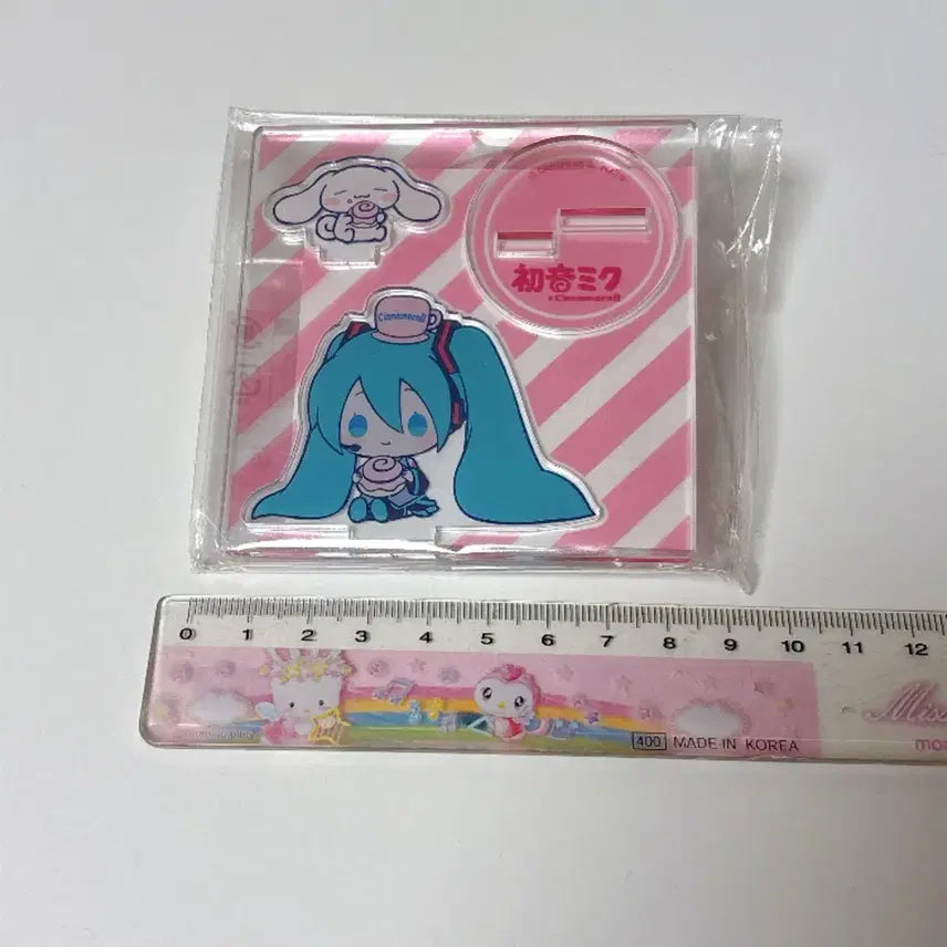 [BUNJANG] Hatsune Miku x Cinnamoroll Collaboration Acrylic Stand / 하츠네 미쿠 시나모롤 콜라보 아크릴 스탠드