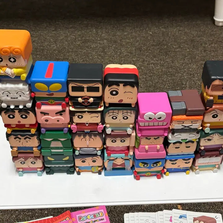 [BUNJANG] Crayon Shin-chan Pop Mart Cube Figure Full Set / 짱구 팝마트 큐브 피규어 풀셋 판매