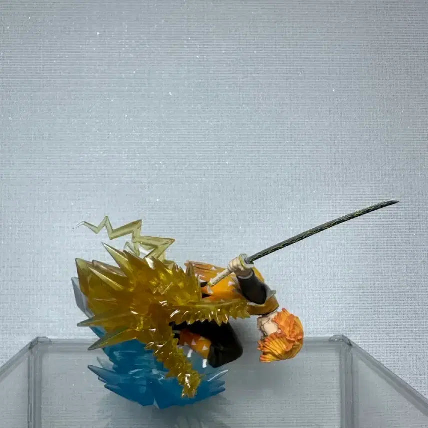[BUNJANG] Demon Slayer Zenitsu Agatsuma Vibration Figure / 귀멸의 칼날 피규어 젠이츠 바이브레이션 피규어