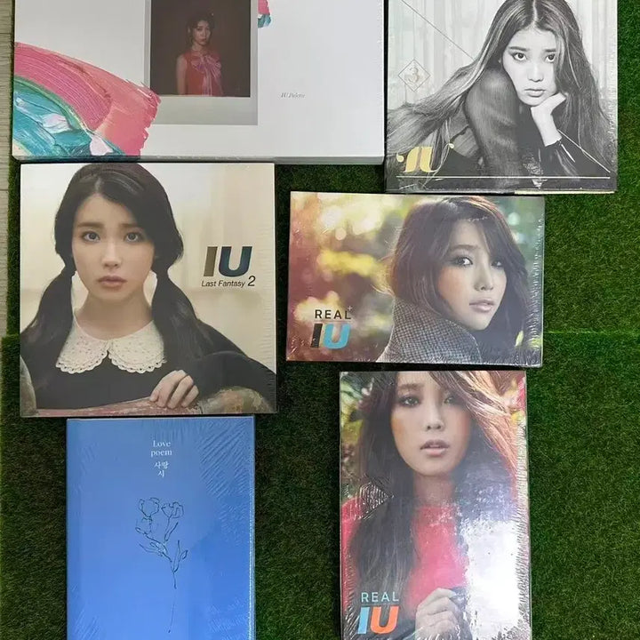 [BUNJANG] IU 6 Album Bundle Set (Sealed) / 미개봉 아이유(IU) 6장 앨범cd 일괄판매