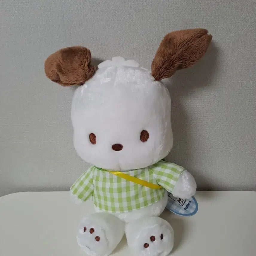 [BUNJANG] Sanrio Pochacco Plush Check Shirt Medium / 산리오 포차코 인형 체크셔츠 중형
