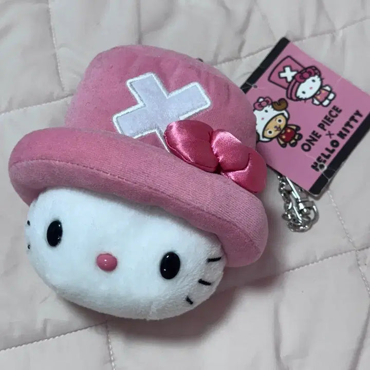 [BUNJANG] Hello Kitty x One Piece Collaboration Vintage Plush Pouch / 초희귀 2012헬로키티 원피스 콜라보 고전키티 인형 파우치