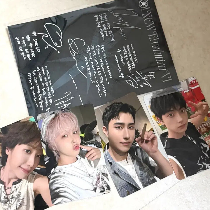 [BUNJANG] ONEWE O NEW Evolution Photocard &amp; Postcard Set (Day 2) / 원위 O NEW Evolution 포카 및 엽서 day2 5만원