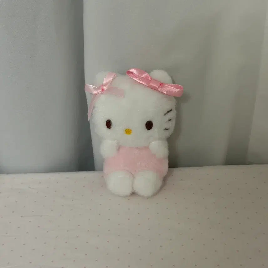 [BUNJANG] Sanrio Hello Kitty Long Fur Angel Plush / 산리오 헬로키티 장모 천사 인형