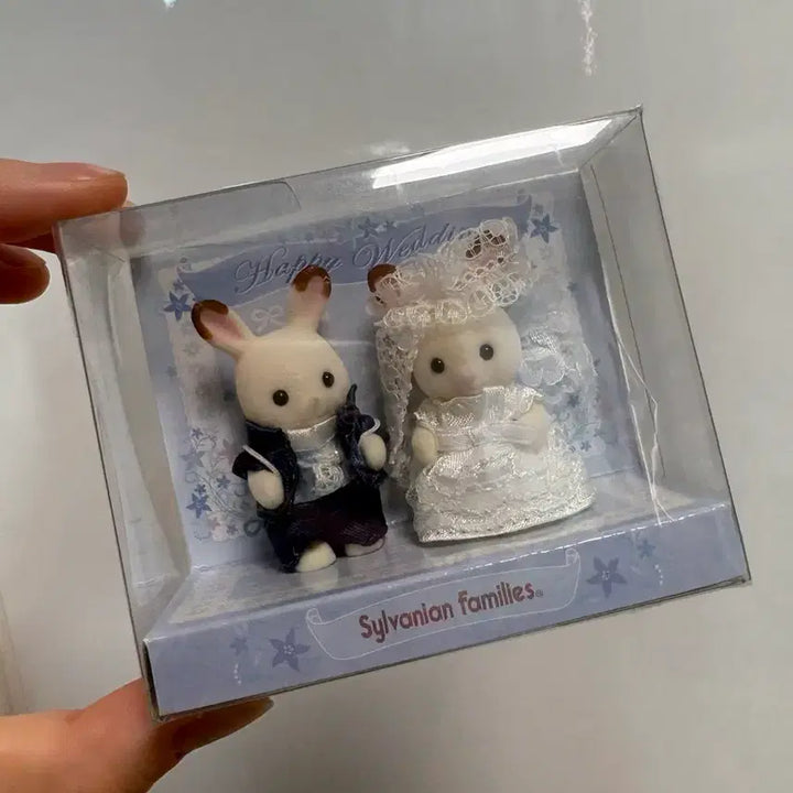 [BUNJANG] Sylvanian Families Old Chocolate Wedding Fair Set / 실바니안 올드 초코웨딩 페어