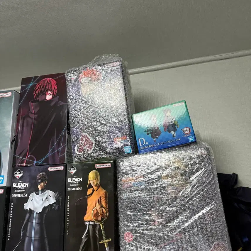 [BUNJANG] Bleach Aizen B-Prize Figure (Sealed) / 블리치 신지 b상 미개봉 택포 14