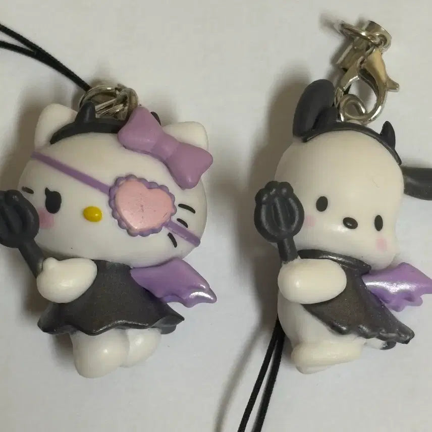[BUNJANG] Sanrio Devil Swing Gacha Keychain Hello Kitty &amp; Pochacco Bundle Set / 산리오 악마 스윙 가챠 키링 헬로키티 포챠코 일괄