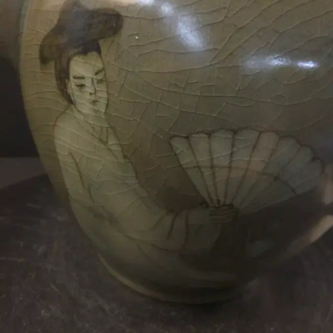 [BUNJANG] Korean Celadon Porcelain Vase with Phoenix Head / 260918-3 상감청자 인물문 봉황두 주자