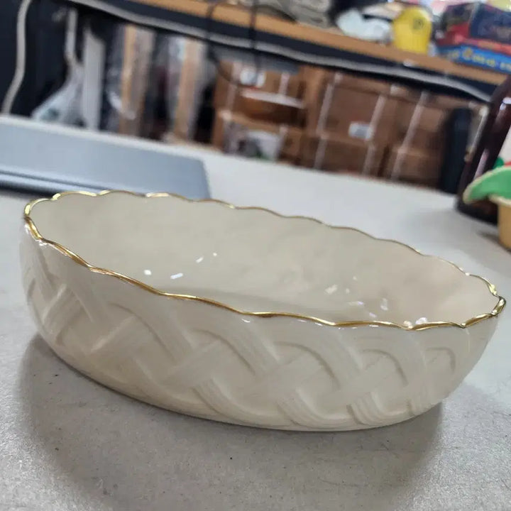 [BUNJANG] Lenox Serving Dish / USA 레녹스 LENOX 상태좋음 크기20.2cmX13.7cm 높이5.2cm20000원