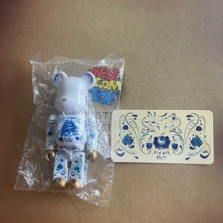 [BUNJANG] Bearbrick 20th Series SSUR Floral Pattern / 베어브릭 20탄 패턴 SSUR 플로럴