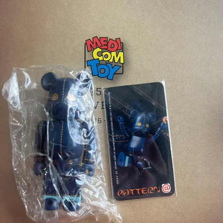 [BUNJANG] Bearbrick 5th Series Stitch Pattern / 베어브릭 5탄 패턴 스티치