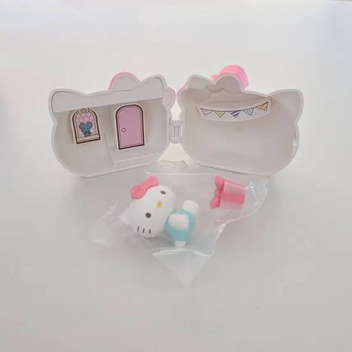 [BUNJANG] Hello Kitty Mini House Figure Toy / 헬로키티 미니 하우스 피규어 장난감 키티 편의점 폴리포켓