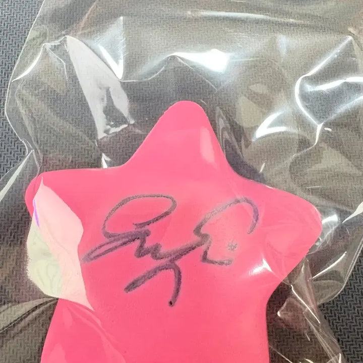 [BUNJANG] NCT WISH Sakuya Signed Ball / 엔시티 위시 사쿠야 사인볼