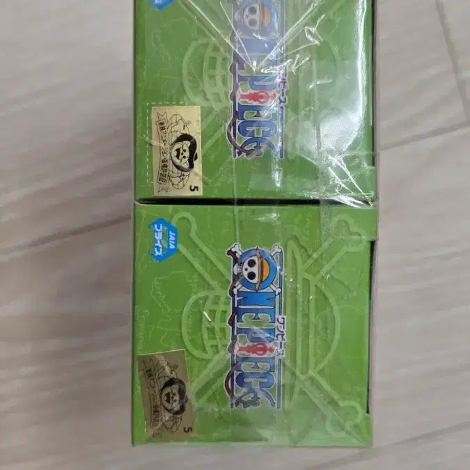 [BUNJANG] One Piece World Collectable Wedding Luffy &amp; Hancock 2-Figure Set (Sealed, Domestic Version) / 원피스 월콜 미개봉 내수용  루피 &amp; 핸콕 웨딩 피규어 2종 세트 팝니다.