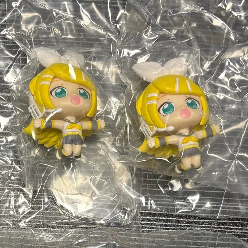 [BUNJANG] Kagamine Rin Happy Jump Figure (Sealed) / 해피 점프 피규어 카가미네 린 미개봉