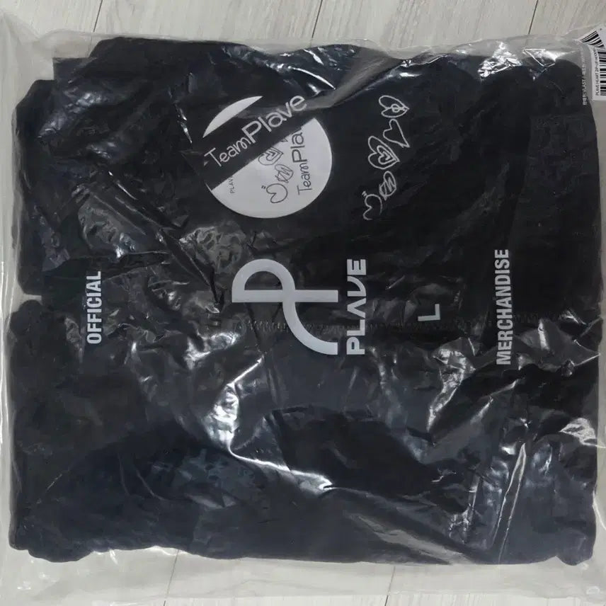 [BUNJANG] PLAVE Hooded Zip-up L Sealed / 플레이브 후드집업 L미개봉