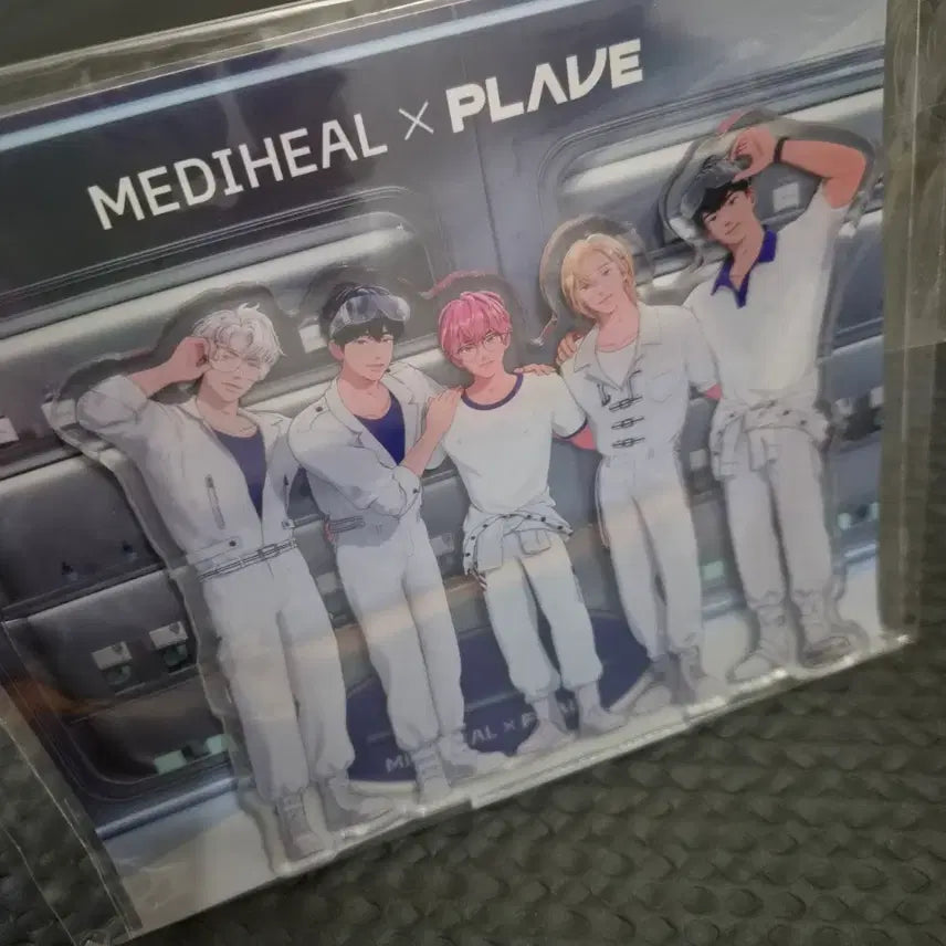 [BUNJANG] PLAVE Mediheal Acrylic Stand / 플레이브 메디힐 아크릴스탠드 미개봉