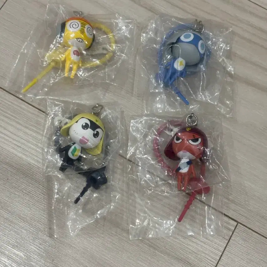 [BUNJANG] Keroro Colorful Multi Charm Gacha Set (Sealed) / (미개봉) 케로로 컬러풀 멀티참 가챠 4종 일괄