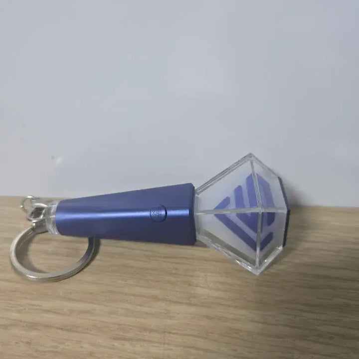 [BUNJANG] Super Junior Unused Lightstick Keyring / 미사용 슈주 응원봉키링