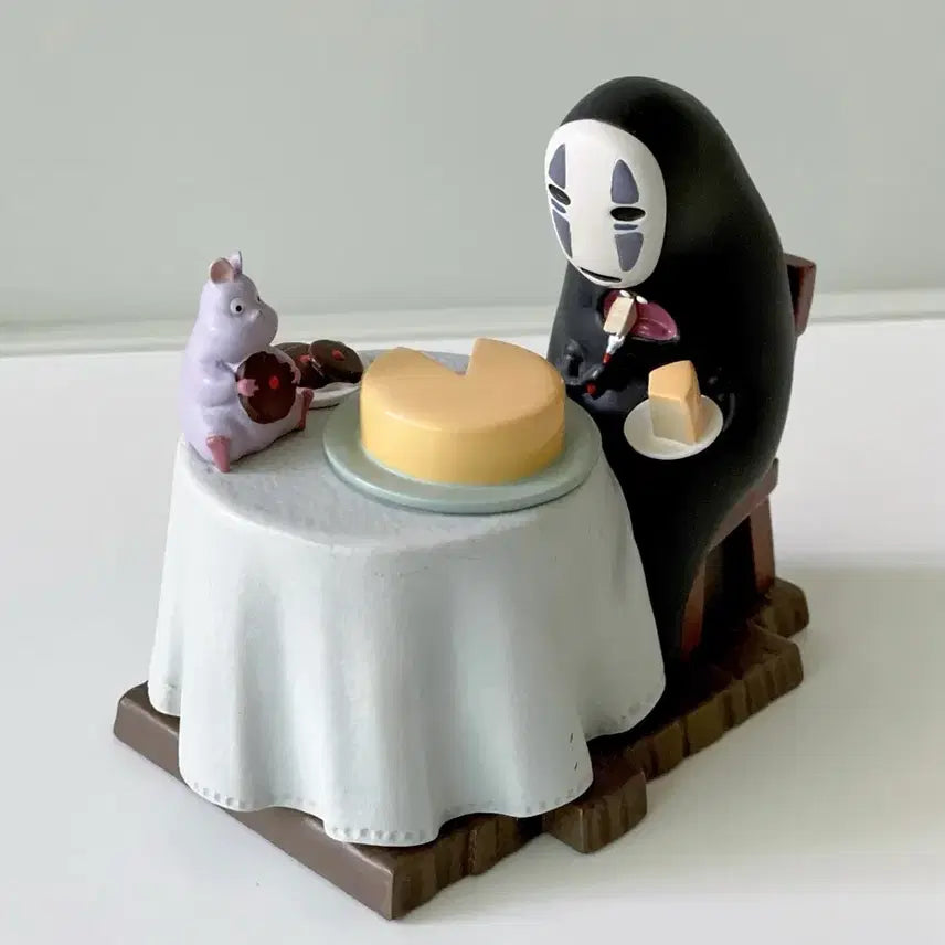 [BUNJANG] Studio Ghibli Spirited Away No-Face "Tea Time" Figure / 지브리 센과치히로 가오나시 티타임 피규어