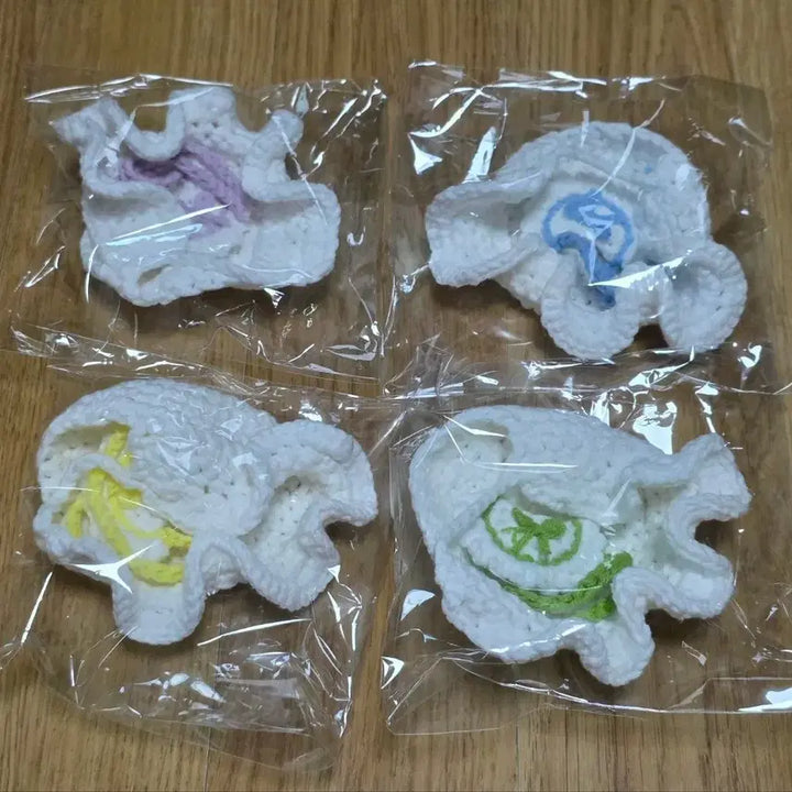 [BUNJANG] Highlight Official Doll Keychain Knitted Hat Bundle Set / 하이라이트 공식 인형 키링 뜨개 모자 일괄 판매