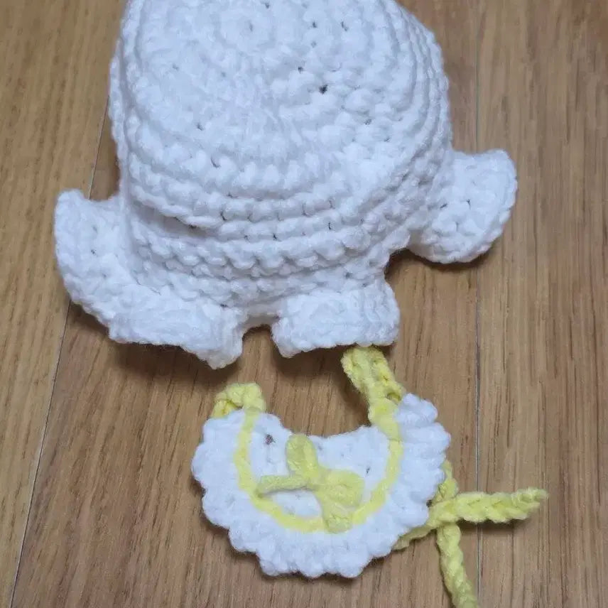 [BUNJANG] Highlight Official Doll Keychain Knitted Hat Bundle Set / 하이라이트 공식 인형 키링 뜨개 모자 일괄 판매