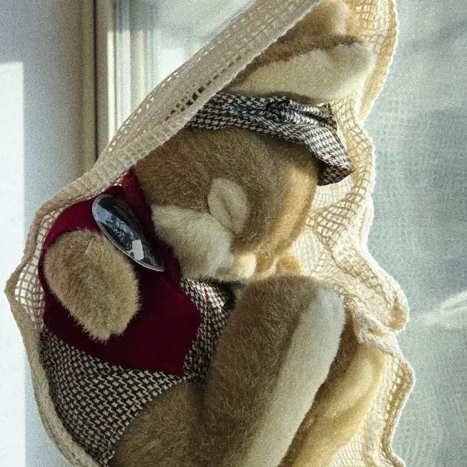 [BUNJANG] 1980s British "Sleeping Rabbit" Vintage Doll with Hammock / 잠자는 토끼 잠토 인형 영국 빈티지 1980 (해먹 포함)