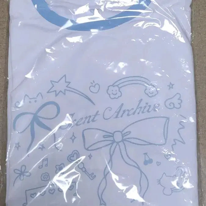 [BUNJANG] Lesene Popup B Ver. T-Shirt L Size / 리센느 팝업 티셔츠 B ver. 판매 포카 제외