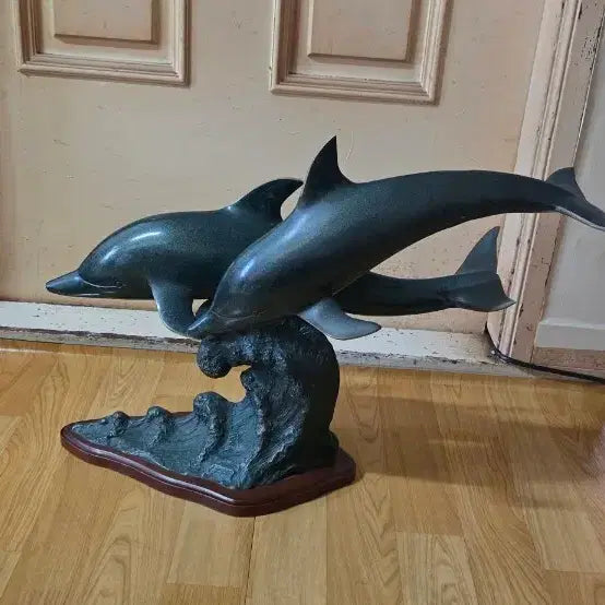 [BUNJANG] Bronze Dolphin Statue / 돌고래 동브론즈 크기사진참조하세요