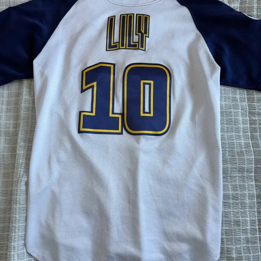 [BUNJANG] NMIXX Lily Baseball Uniform / 엔믹스 릴리 야구 유니폼