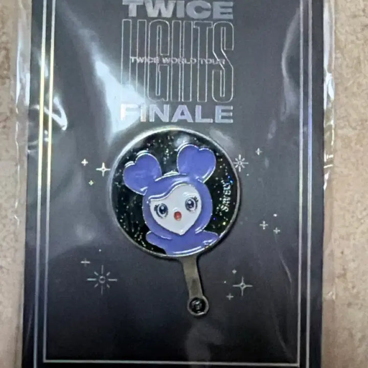 [BUNJANG] Twice Sana Savely Pin Badge / Twice 트와이스 사나 sana 사부리 savely 핀뱃지