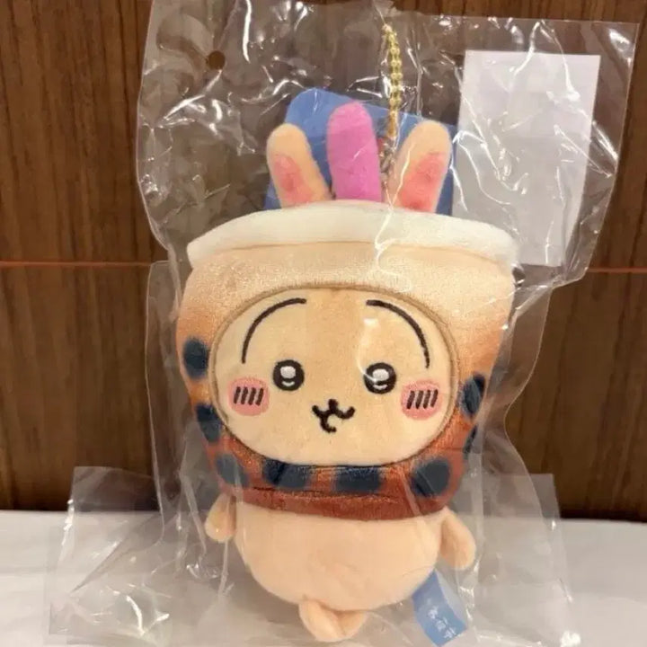 [BUNJANG] Chiikawa Bubble Tea Usagi Mascot Keychain / 치이카와 데이즈 대만한정 버블티 우사기 마스코트 마코 키링