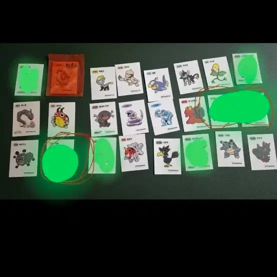 [BUNJANG] Pokemon Stickers Bundle / 포켓몬 띠부씰(100여장 이상)