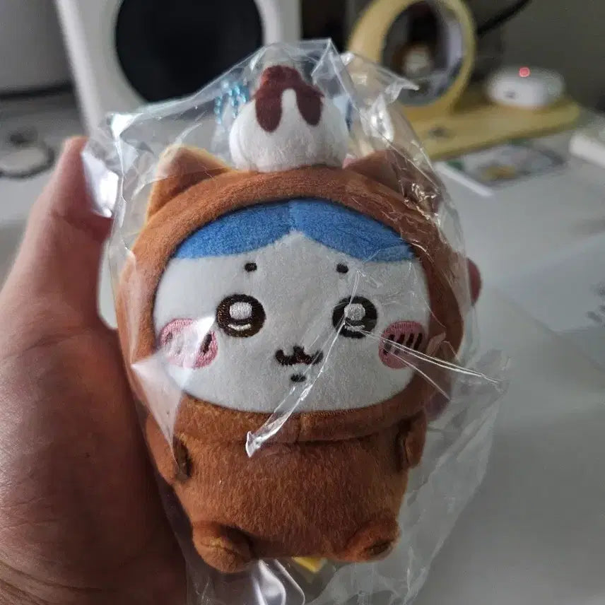 [BUNJANG] Chiikawa Baby Castella Hachiware Mascot / 치이카와 베이비 카스테라 하치와레 마스코트