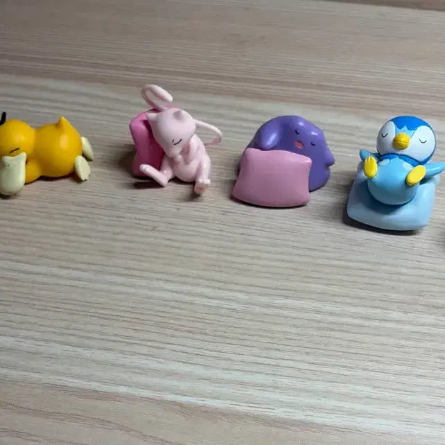 [BUNJANG] Pokemon Drinks Figures Bundle Set / 포켓몬 음료수 피규어 일괄(몬스터볼도)