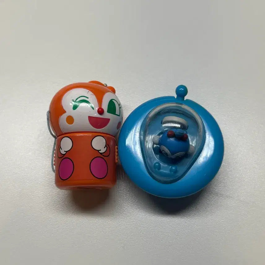 [BUNJANG] Anpanman Spaceship Magnetic Gacha Set / 짤랑이 자석 가챠 딸랑이 고전 희귀 우주선 장난감 세트 일괄 호빵맨 처분 급처 할인