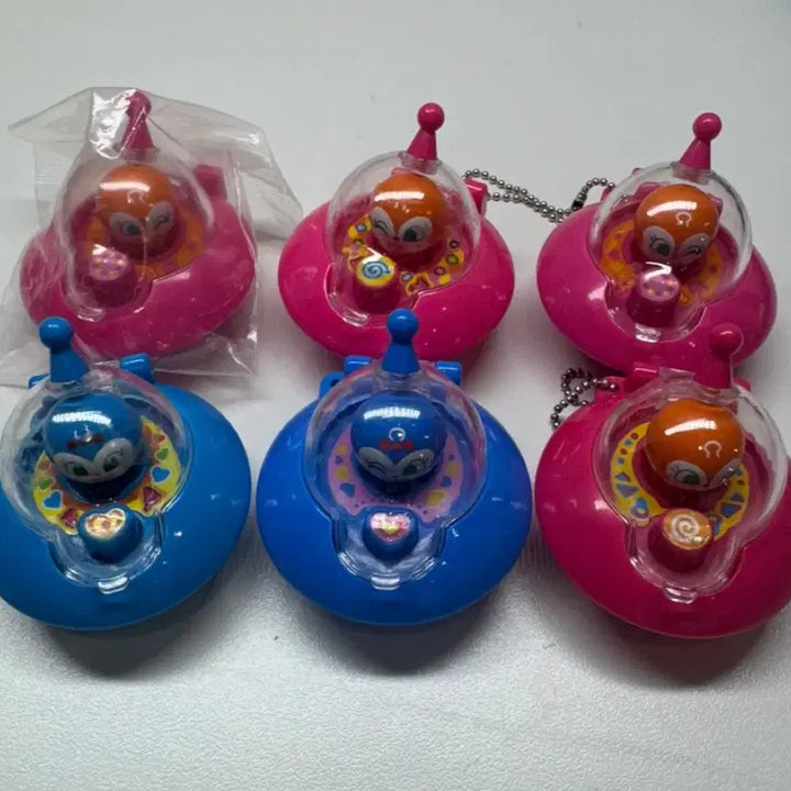 [BUNJANG] Anpanman Spaceship Gacha Toy Keychain Set Bundle Discount / 짤랑이 딸랑이 우주선 가챠 장난감 키링 호빵맨 처분 급처 세트 일괄 할인