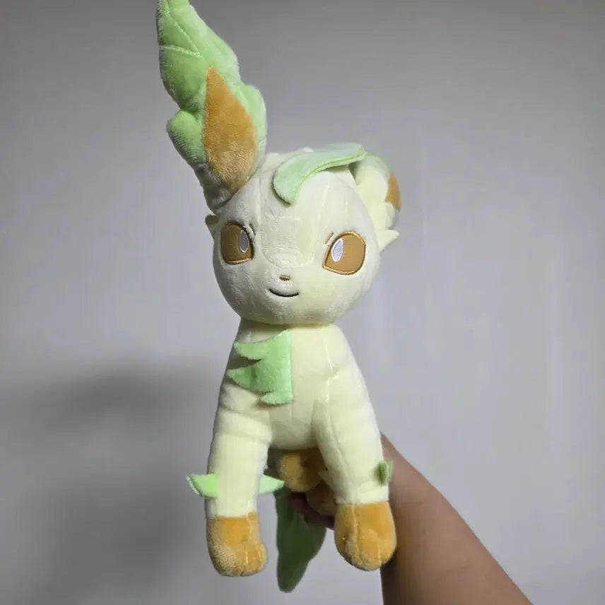 [BUNJANG] Vintage Pokemon Leafeon Figure / 빈티지 토이 인형 고전 만화 피규어 캐릭터 포켓몬스터 귀여운 리피아