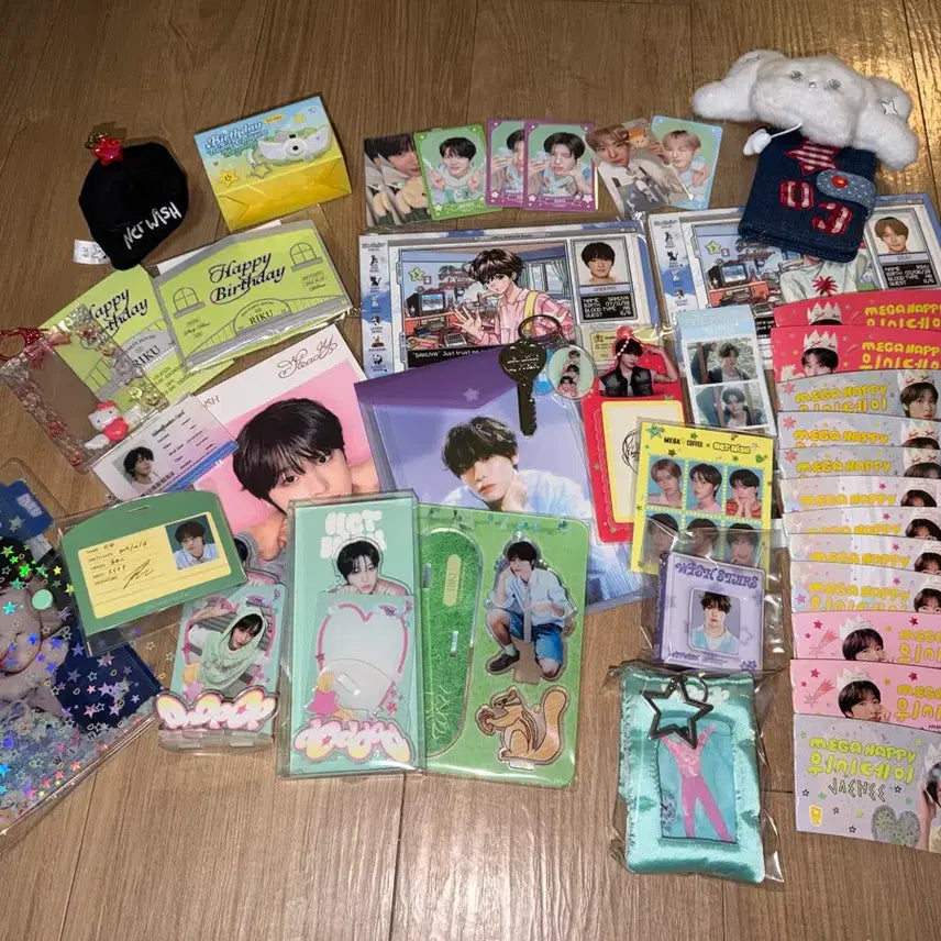 [BUNJANG] NCT WISH Riku &amp; Sakuya Bundle Set / 엔시티위시 리쿠,사쿠야 위주 탈덕처분(일괄)
