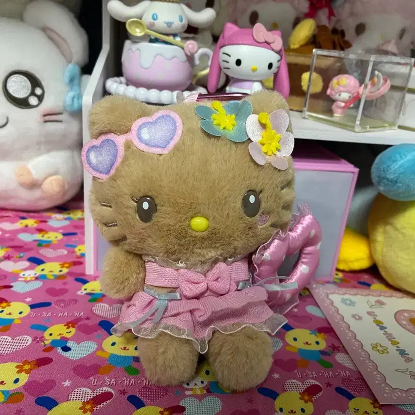 [BUNJANG] Sanrio Kirameki Summer Hello Kitty Mascot Keychain / 산리오 키라메키 썸머 풀 헬로키티 마스코트 키링