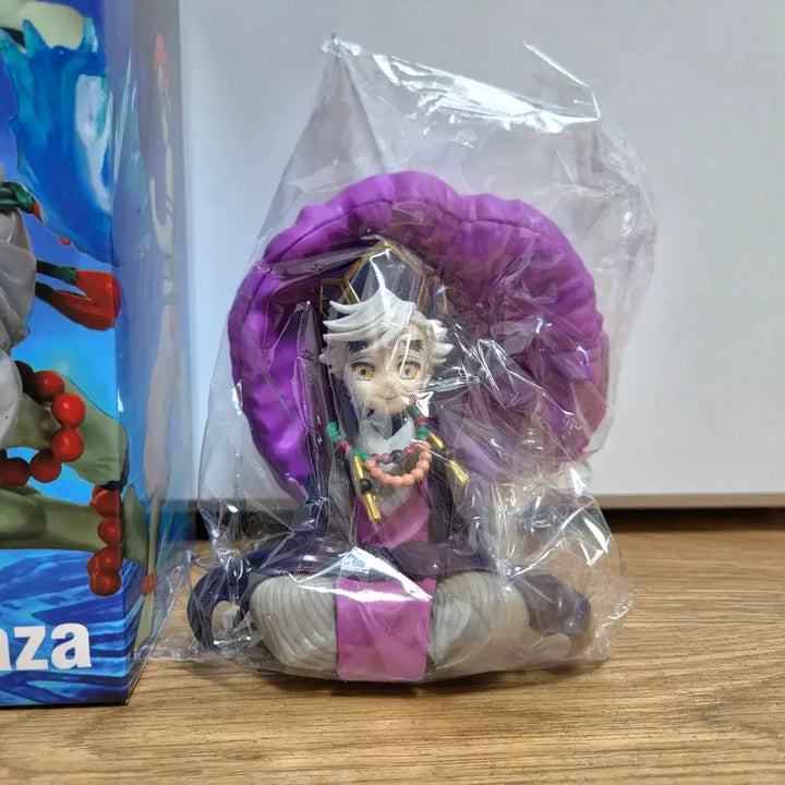 [BUNJANG] Demon Slayer Doma Figure (New) / (새상품) 귀멸의 칼날 도우마 피규어