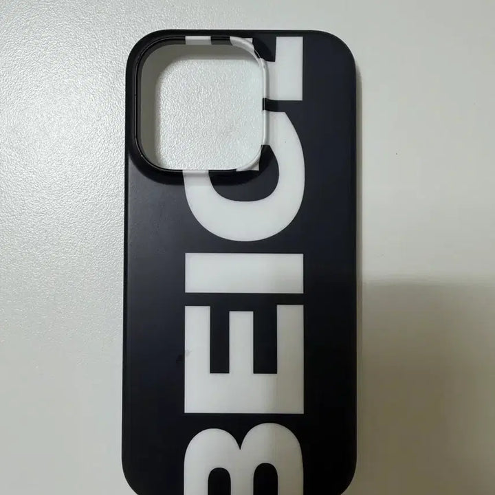 [BUNJANG] Kid Milli Beige 14 Pro Phone Case / 키드밀리 베이지 폰케이스