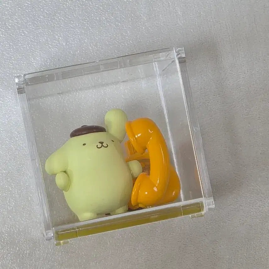 [BUNJANG] Sanrio Pompompurin Telephone Figure / 산리오 폼폼푸린 전화기 피규어