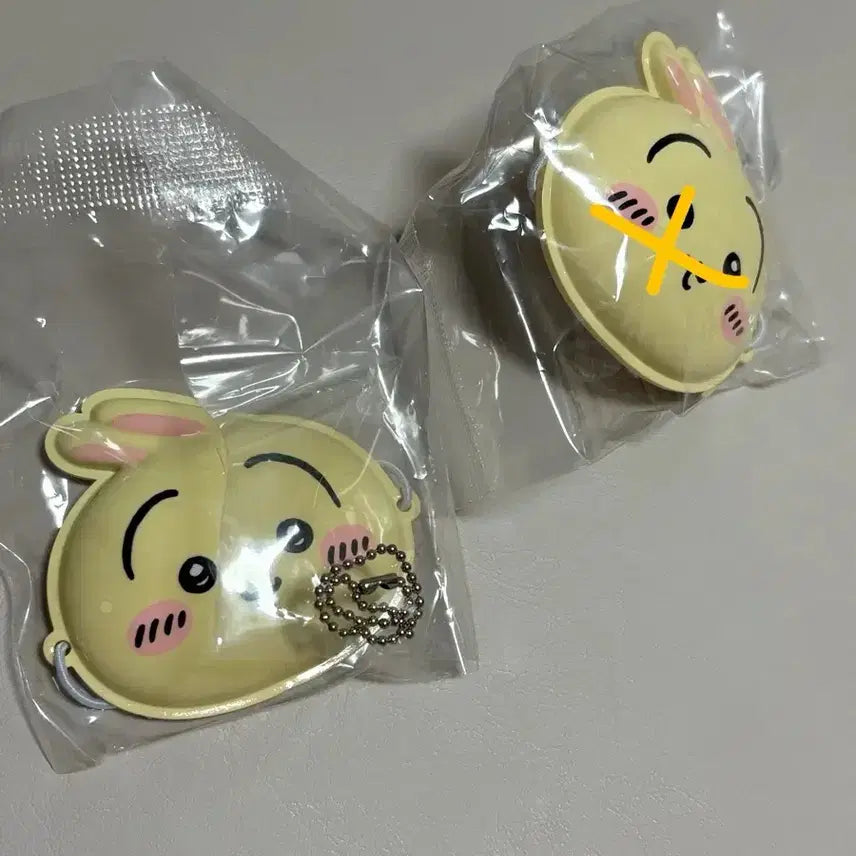 [BUNJANG] Usagi Rabbit &amp; Chiikawa Miniature Keychain Set / 우사기 가면 치이카와 미니어처