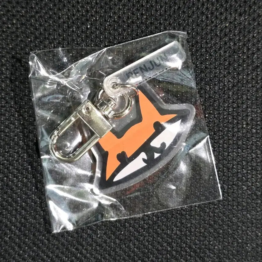 [BUNJANG] NCT 10th Anniversary Neo Dimension Gacha Keyring Renjun / 엔시티 10주년 네오 디멘션 가챠 키링 런쥔